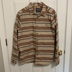 Mountain Hardwear LS Button Down